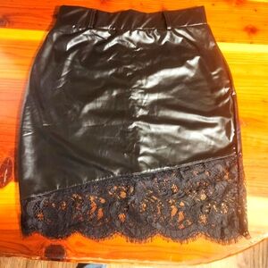Skirt, Super cute western inspired. Sz L.
